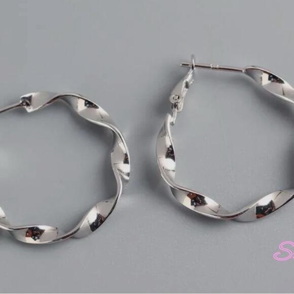 unbranded Jewelry - Modern Silver Twisted Hoop Earrings 60MM